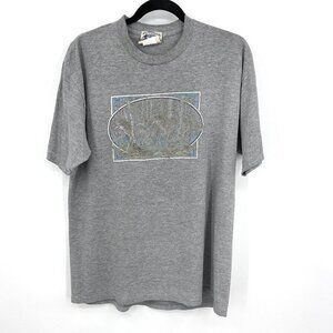 OUTDOOR GEAR Gray Super Faded Wolf Pack Graphic Print T-Shirt Size Large